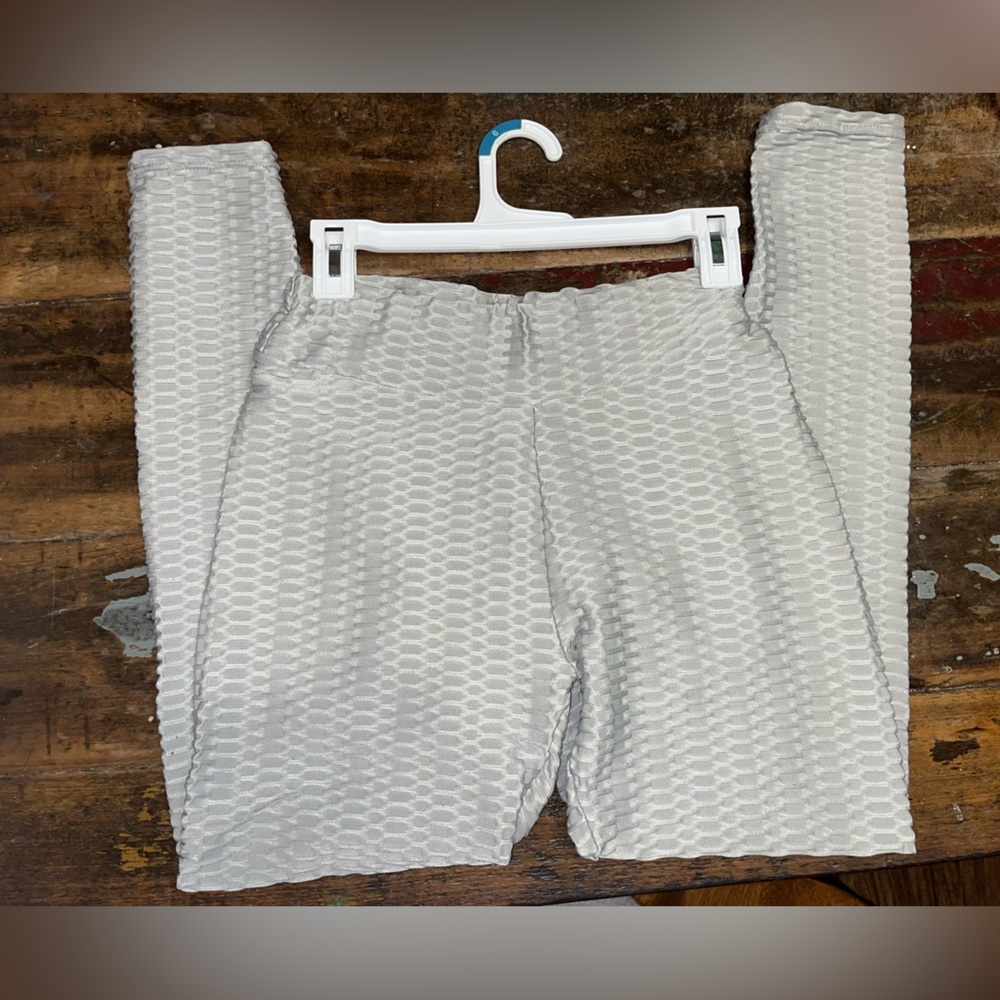 Honeycomb scrunch butt leggings